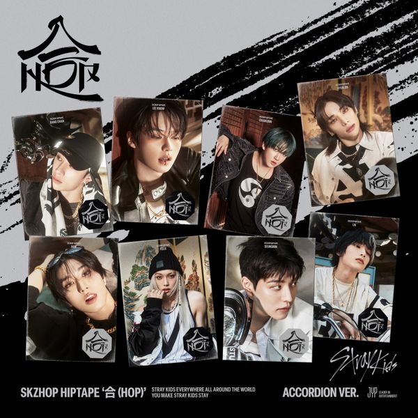 STRAY KIDS 'SKZHOP HIPTAPE '合 (HOP)' ACCORDION VER. [RANDOM]