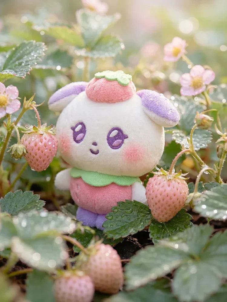 MIGHTEEZ 'BERRY BREEZY FAIRY' FRUIT PLUSH KEYRING