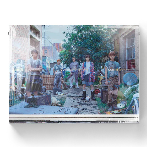 CORTIS 'COLOR OUTSIDE THE LINES' 1ST EP